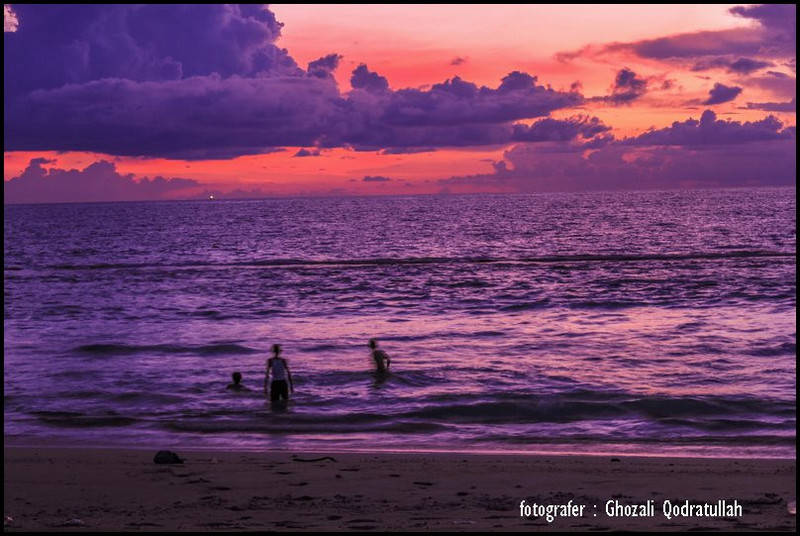 bermain air bermain air